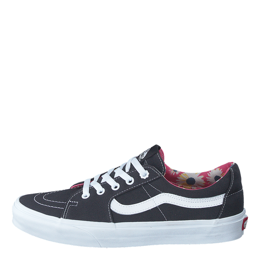Ua Sk8-low (smelltheflwrs)asphlttrwt